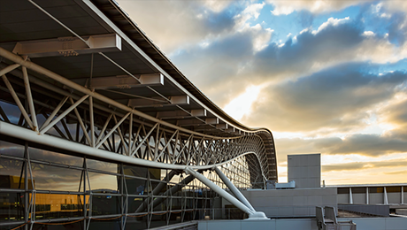 関西国際空港　格納庫